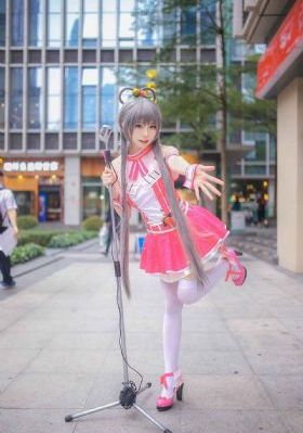 年轻性感的妈妈电影